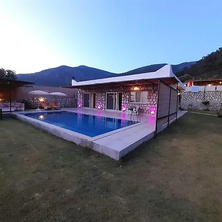Bella Villa